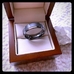 Tungsten Carbide Men’s Ring Size 11 New